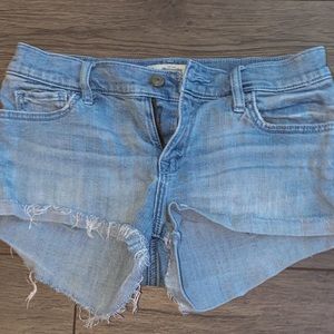 Abercrombie jean shorts!!
